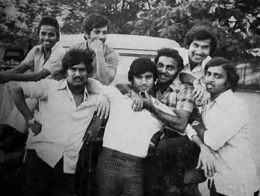 rare photo of superstar rajinikanth with friends | annatha movie when release | tamil movie news | tamilfy.com