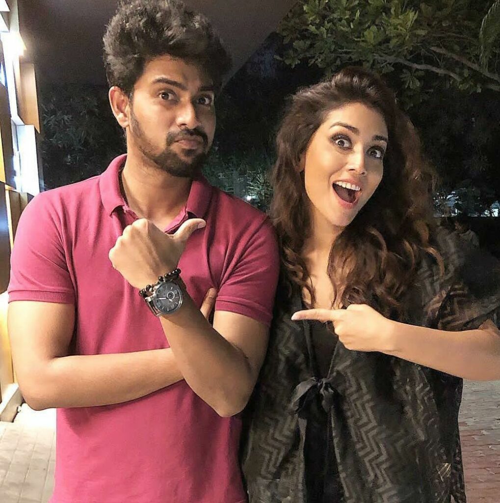 Bigg Boss 6 Tamil Kathir - Instagram id - விஜே கதிரவன் - VJ Kathir with tamil actress shreya